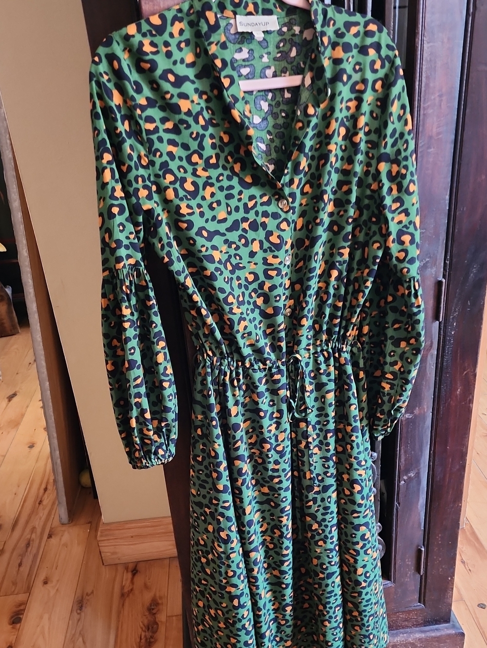 SundayUp Green Leopard-Print Long Sleeve Midi Dress with Orange And BlackAccents